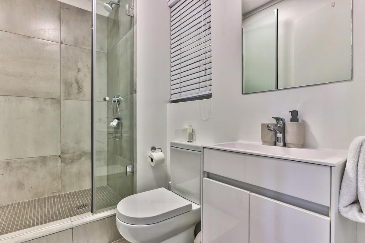 Apartamento Gorgeous, Central, Secure- Foothills Of Table M!